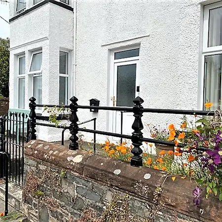 St John'S Flat Spacious Accomodation Dalry  Exterior photo