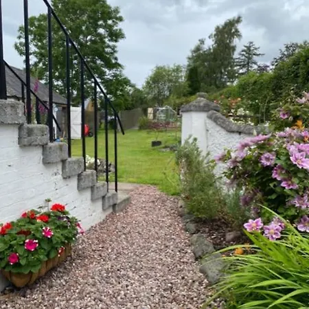 St John'S Flat Spacious Accomodation Dalry  Exterior photo
