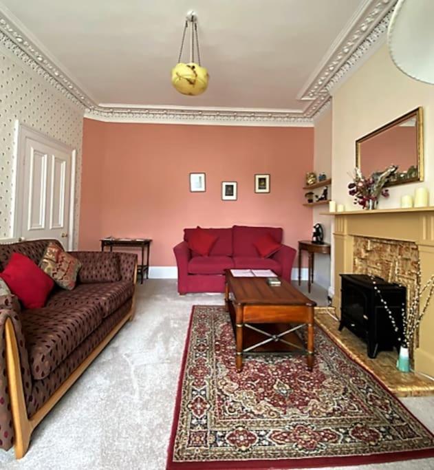 St John's Flat Spacious * Dalry (Dumfries and Galloway)
