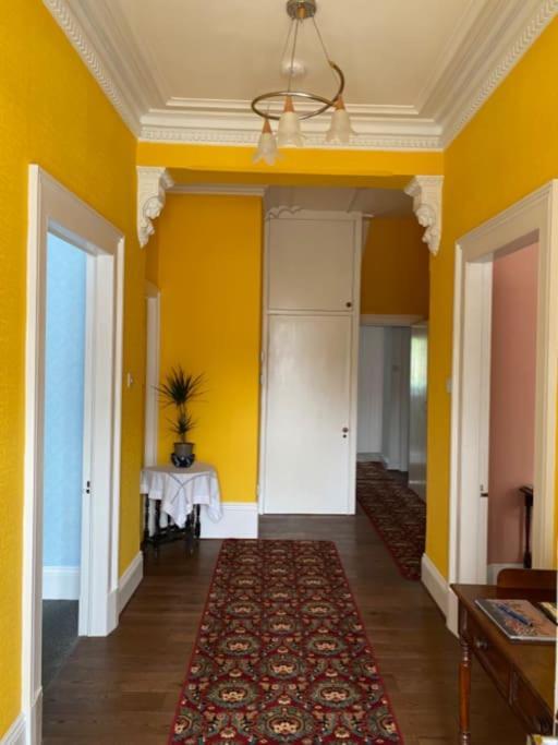 St John's Flat Spacious Apartment Dalry (Dumfries and Galloway)